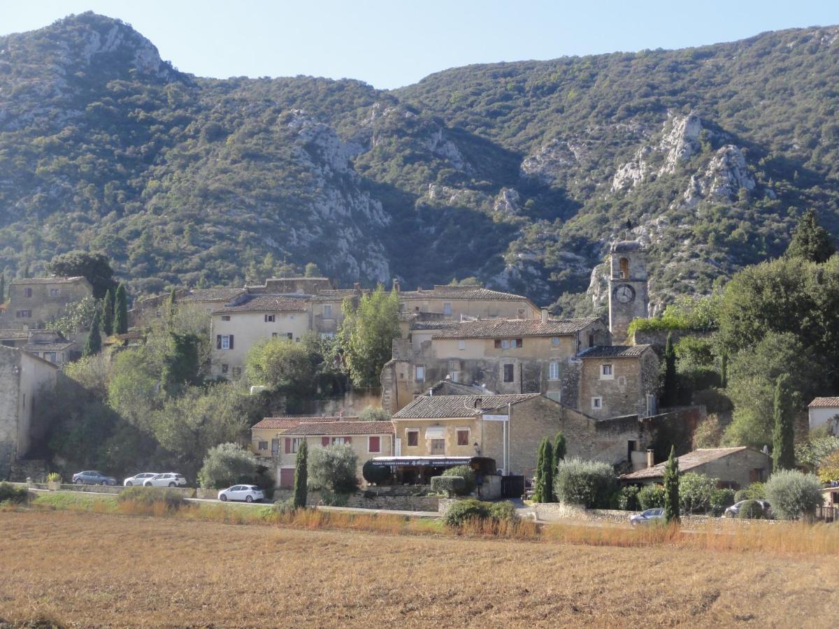 Gite Le Bagnol Un Coin De Paradis Maubec (Vaucluse) Exterior foto